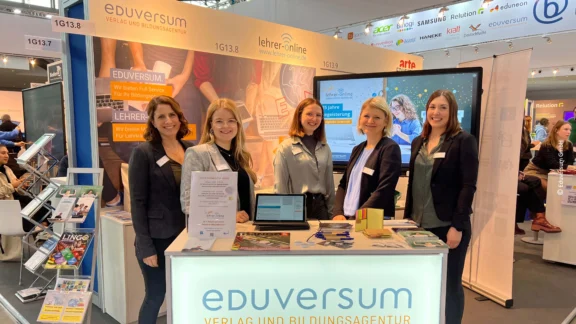 Fünf Eduversum-Mitarbeiterinnen auf der didacta