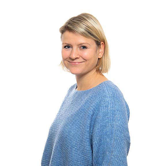 Ariane Huster, Eduversum GmbH Verlag und Bildungsagentur